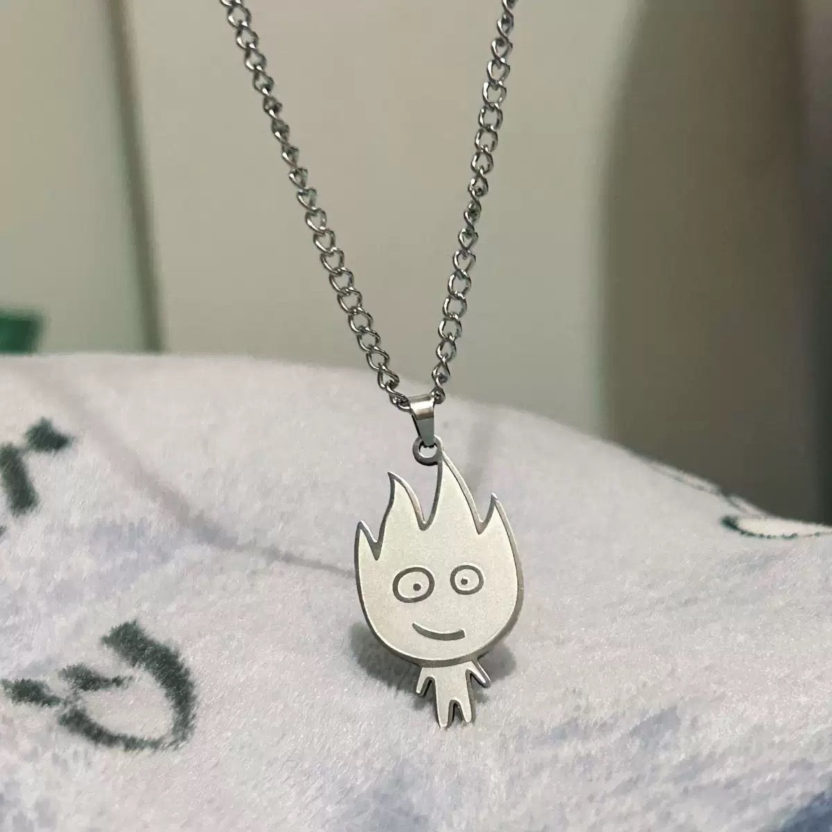 COLLARES PAREJA AGUA Y FUEGO ELEMENTOS DISNEY