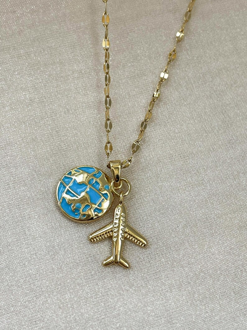 COLLAR LOVE TRAVEL GLOBO TERRÁQUEO DIJE DE AVIÓN ELEGANTE