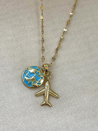 COLLAR LOVE TRAVEL GLOBO TERRÁQUEO DIJE DE AVIÓN ELEGANTE