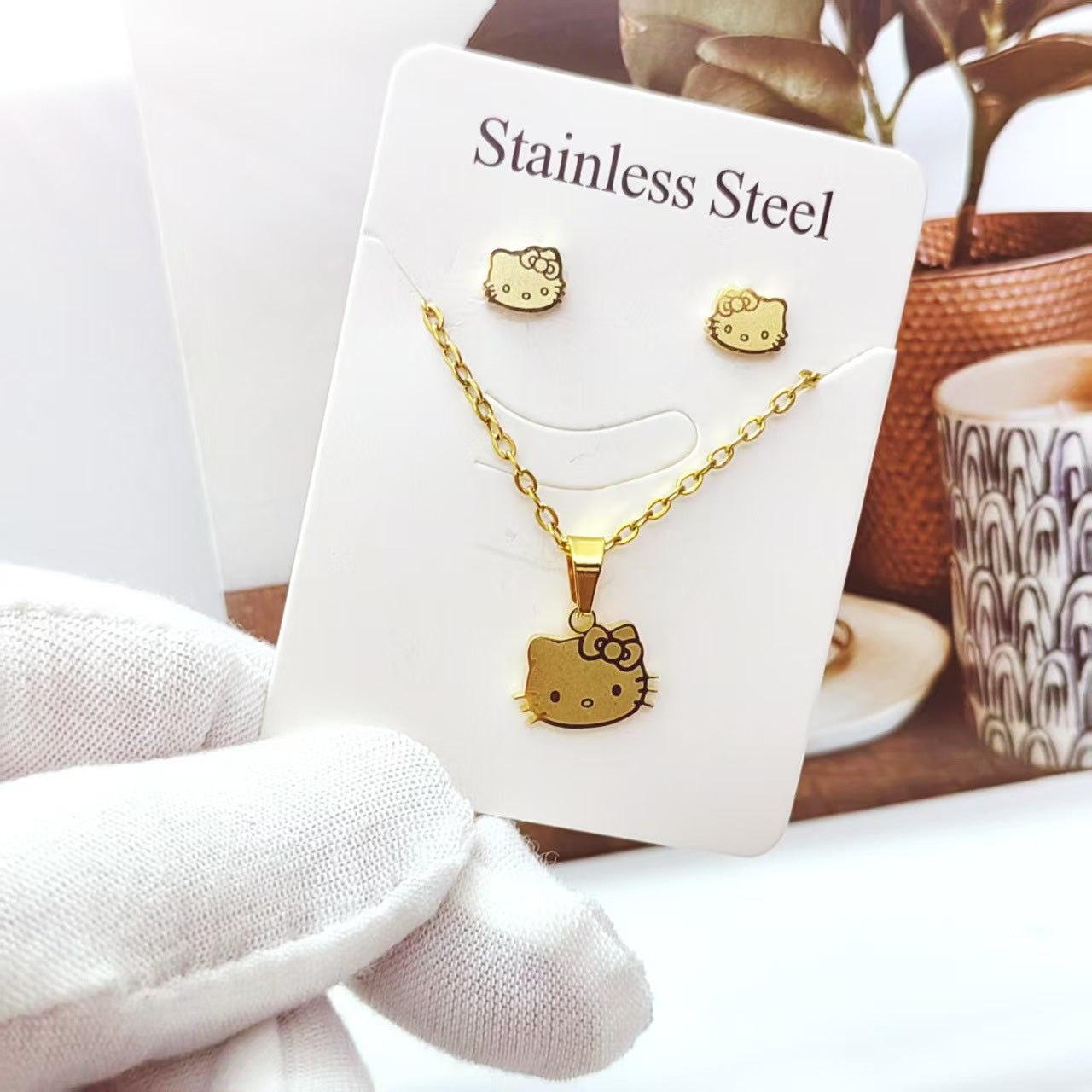COMBO HELLO KITTY MINIMALISTA NIÑAS