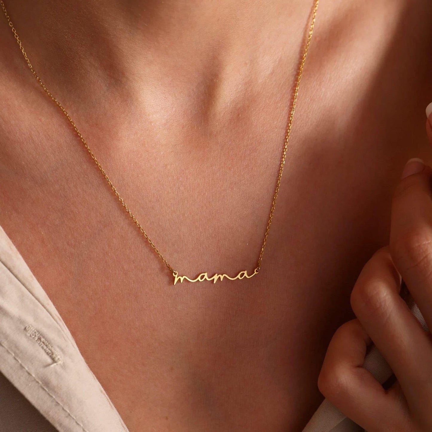 COLLAR MAMÁ MADRE  MINIMALISTA
