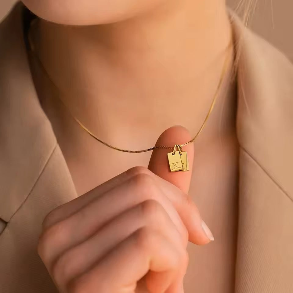 COLLAR DIJES PLACAS MINIMALISTAS PERSONALIZADAS