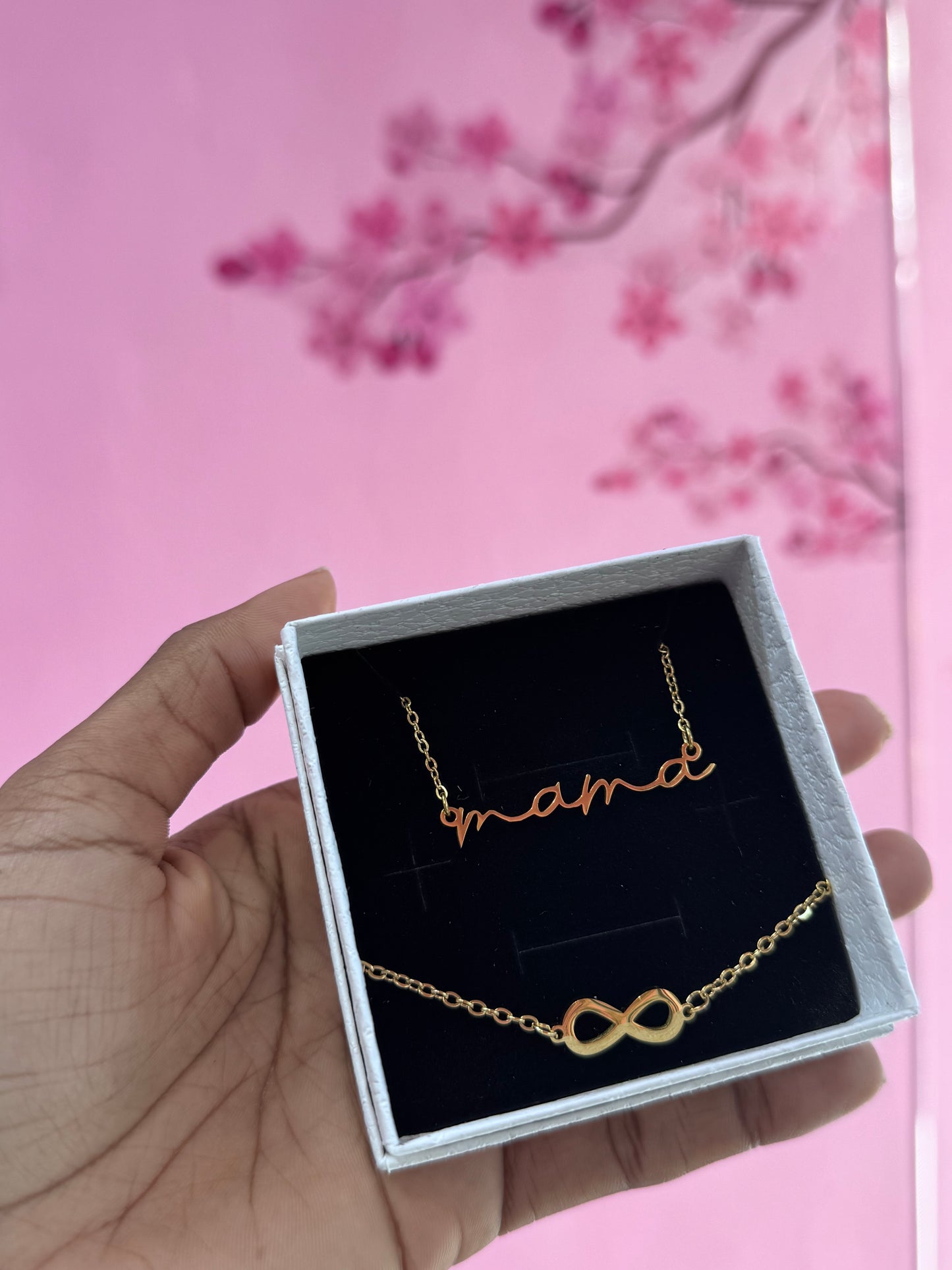 COLLAR MAMÁ MADRE  MINIMALISTA