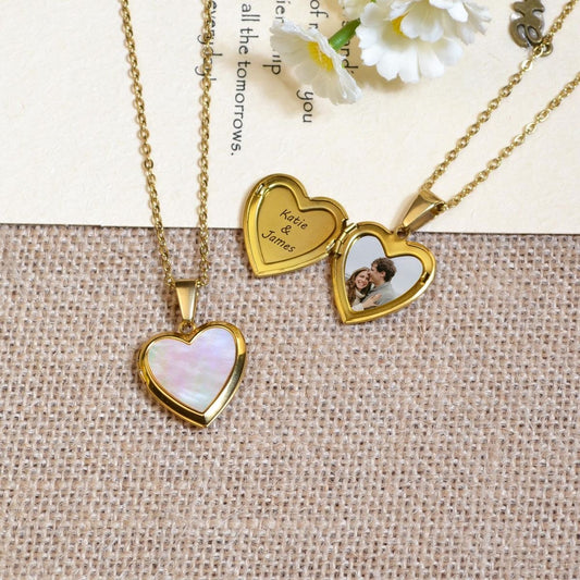 COLLAR CORAZÓN  CON DISEÑO DE ÓLEO ELEGANTE MARCO DE FOTOS