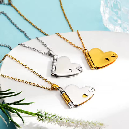 COLLAR LIBRO MINIMALISTA  HOJAS PERSONALIZABLES