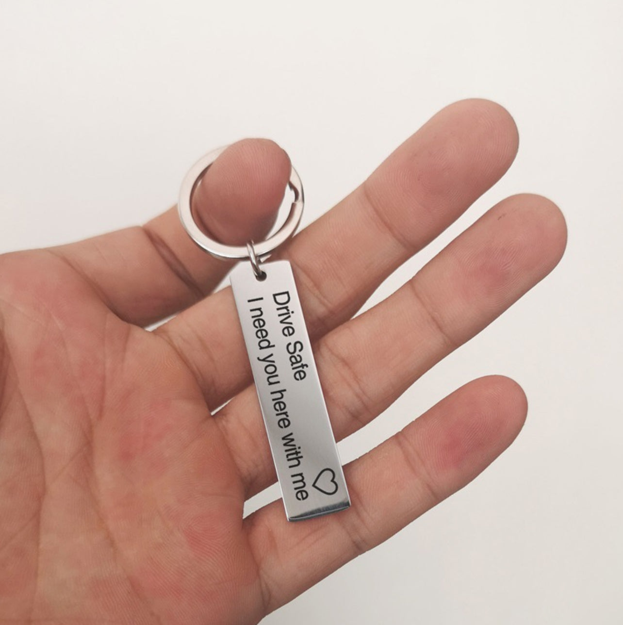 LLAVEROS MINIMALISTAS ACERO INOXIDABLE MENSAJE ROMANTICO