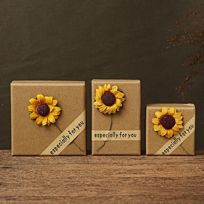 CAJAS DE REGALO  CON FLORES