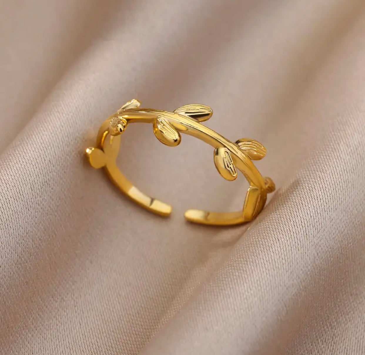 ANILLO FINO DORADO  MINIMALISTAS