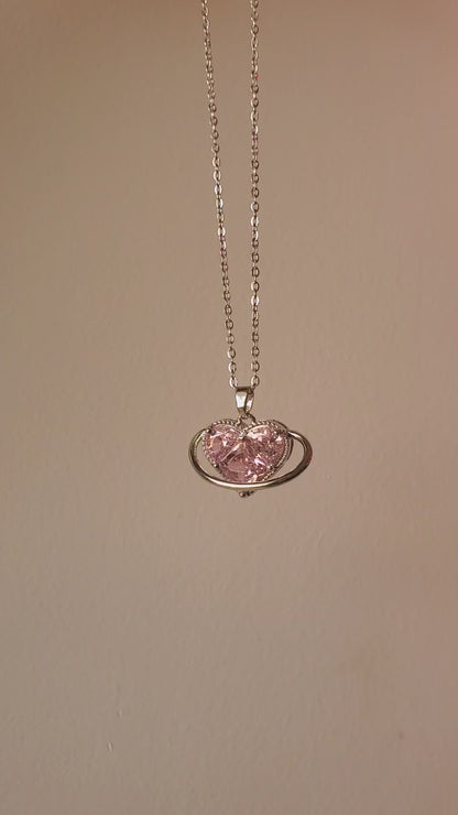 COLLAR CORAZON SATURNO ELEGANTE CRISTAL  DE CIRCONIA