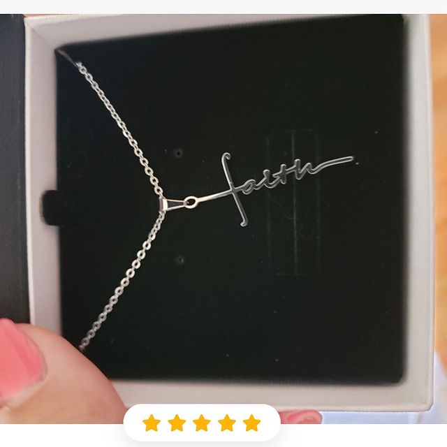 COLLAR DIJE DE FÉ  MINIMALISTA ♡†