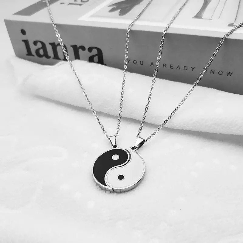 COLLARES DE PAREJA YIN YANG