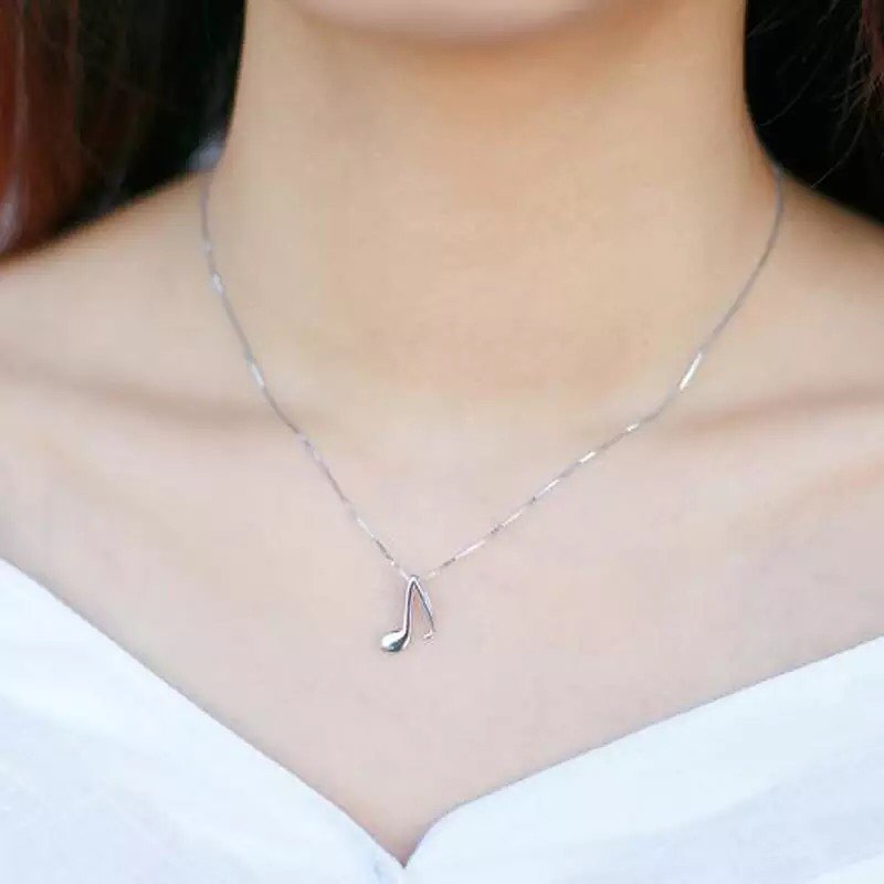 COLLAR NOTA MUSICAL MINIMALISTA