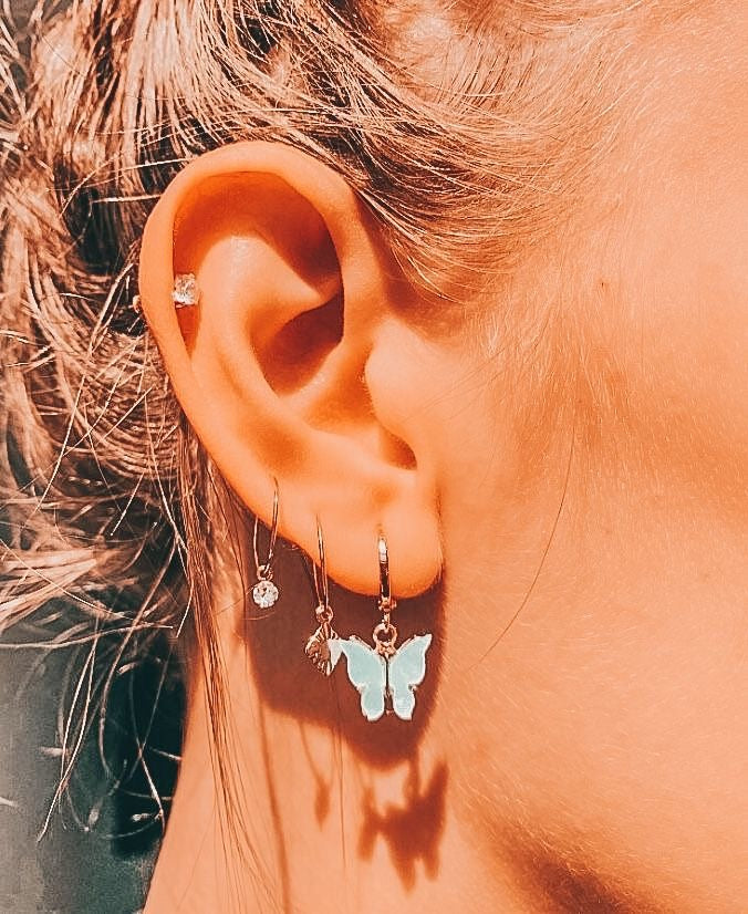 ARETES PEQUEÑOS MARIPOSAS AESTHETIC