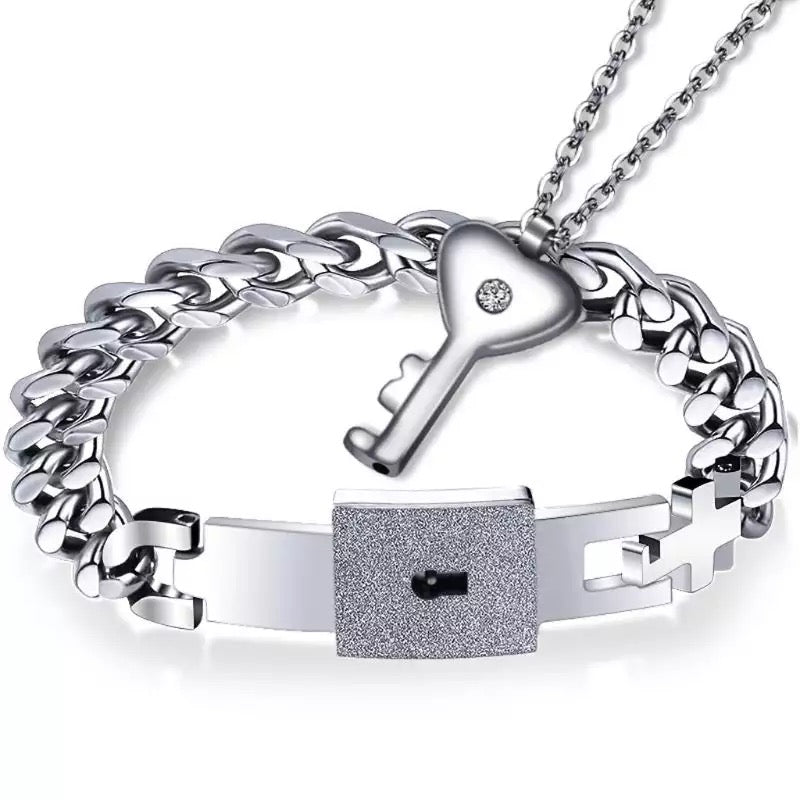 PULSERA CANDADO + COLGANTE LLAVE ( LA LLAVE DE TU CORAZÓN )