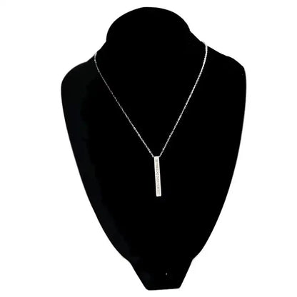 COLLAR BARRA MINIMALISTA BE PRESENT OVER PERFECT