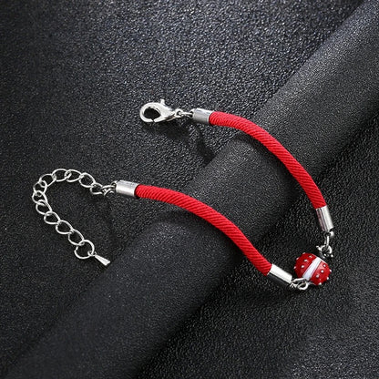 BRAZALETE AMULETO MARIQUITA MINIMALISTA