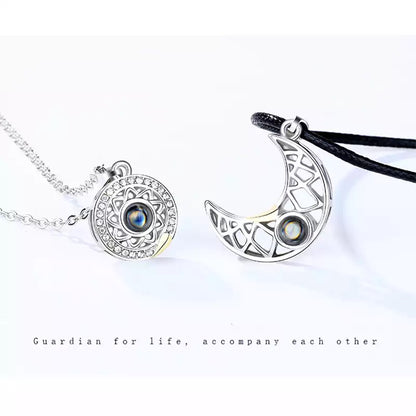 COLLARES MAGNÉTICOS DE IMÁN SOL & LUNA REFLEJAN TE AMO EN 100 IDIOMAS