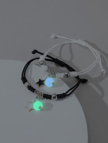 PULSERAS DE PAREJA BRILLA EN LA OSCURIDAD KAWAII CON EXHIBIDOR