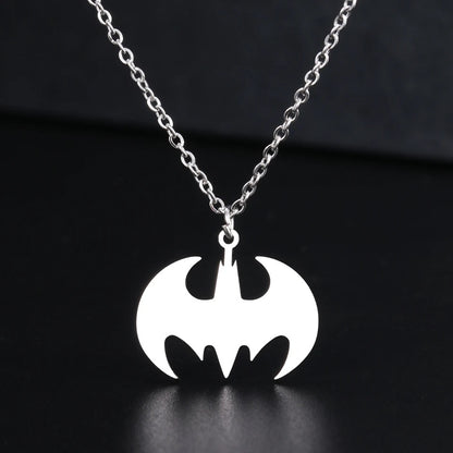 COLLAR BATMAN MINIMALISTA