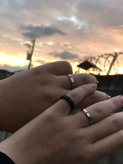 ANILLOS DE PROMESA SOL & LUNA