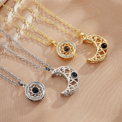 COLLARES MAGNÉTICOS DE IMÁN SOL & LUNA REFLEJAN TE AMO EN 100 IDIOMAS