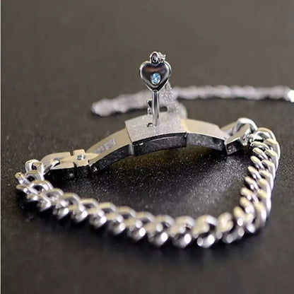 PULSERA CANDADO + COLGANTE LLAVE ( LA LLAVE DE TU CORAZÓN )