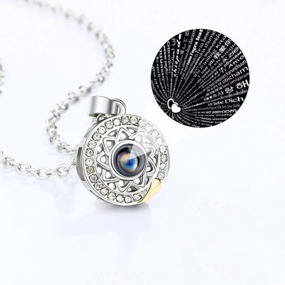 COLLARES MAGNÉTICOS DE IMÁN SOL & LUNA REFLEJAN TE AMO EN 100 IDIOMAS