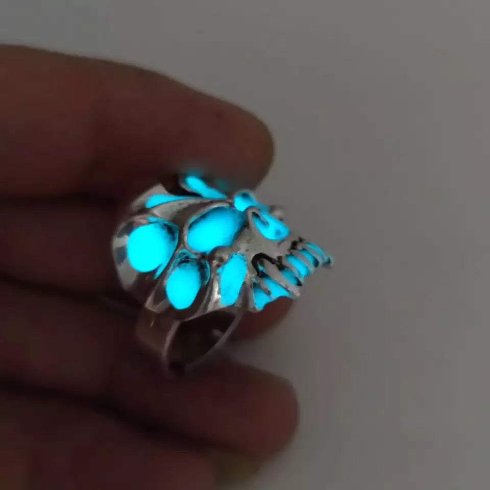 ANILLOS PUNK GÓTICO BRILLAN EN LA OSCURIDAD