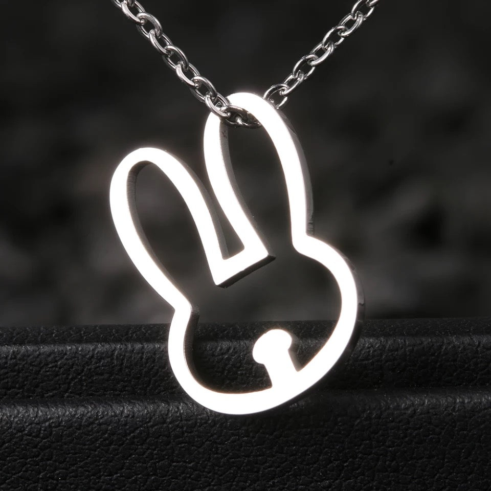 COLLAR DE CONEJO  UNISEX BAD BUNNY