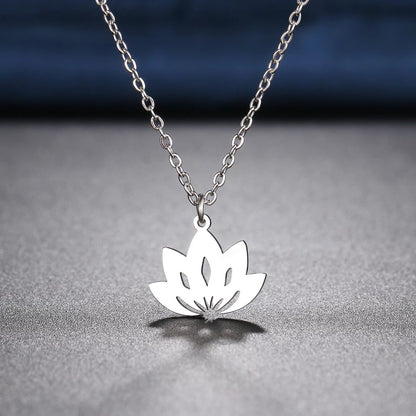 COLLARES MINIMALISTAS NATURALEZA DELICADOS