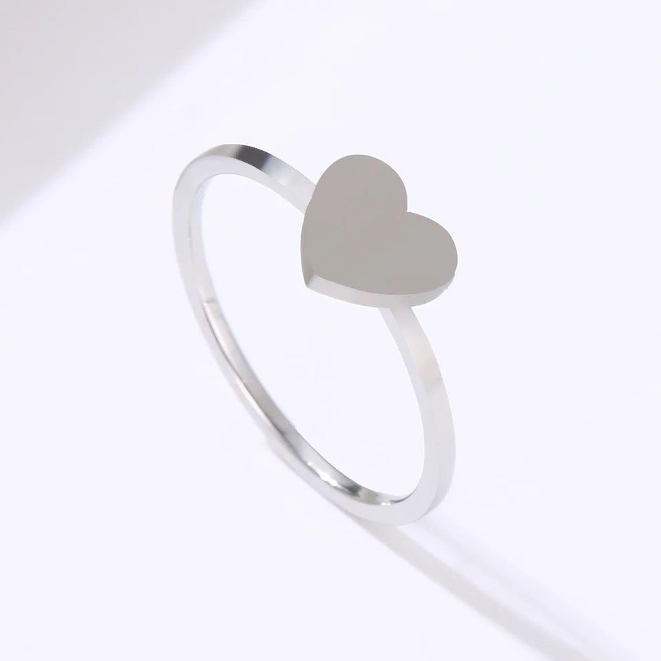 ANILLO CORAZÓN MINIMALISTA