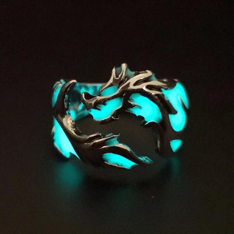 ANILLOS PUNK GÓTICO BRILLAN EN LA OSCURIDAD