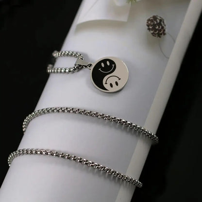 COLLAR PUNK CARAS  YIN YANG  UNISEX