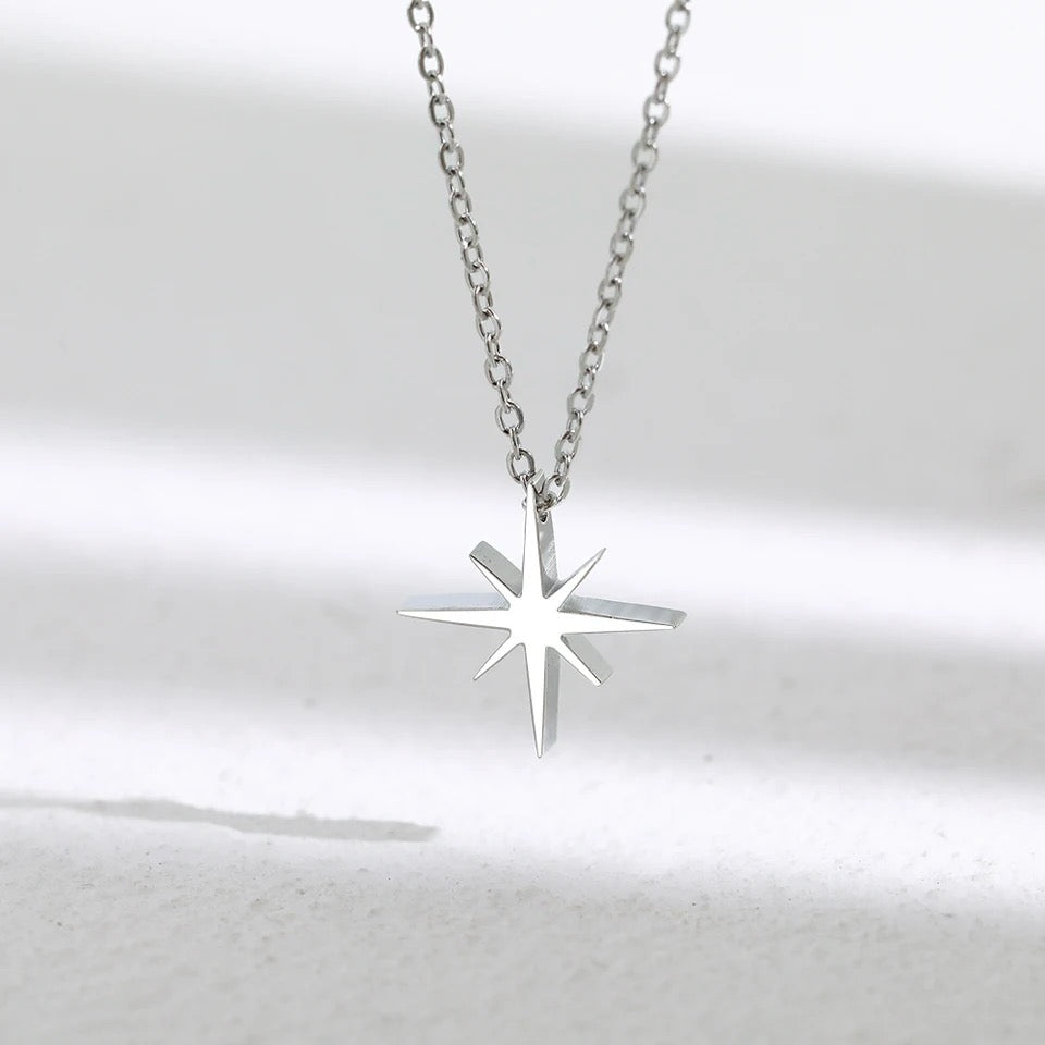 COLLAR ESTRELLA POLARIS MINIMALISTA