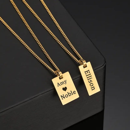 COLLAR PLACA RECTANGULAR MINIMALISTA PERSONALIZABLE DISEÑO ELEGANTE