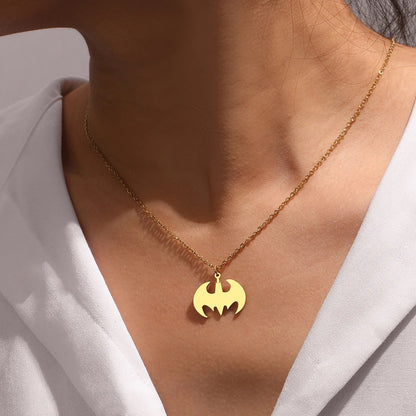 COLLAR BATMAN MINIMALISTA