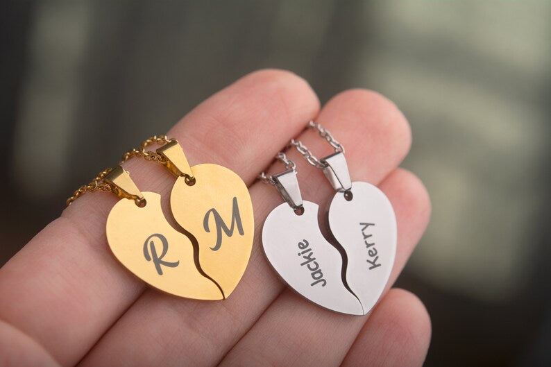 PAR COLLARES CORAZONES PERSONALIZABLES MINIMALISTA