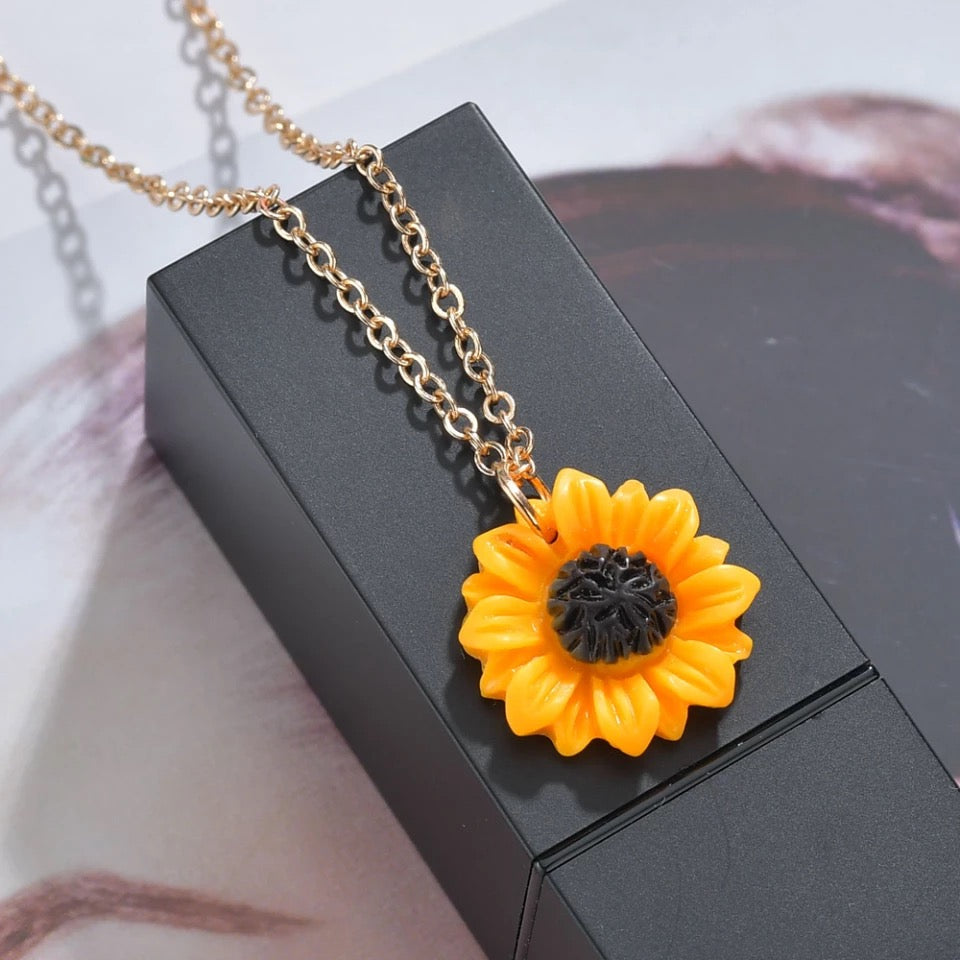 COLLAR FLOR GIRASOL  CON EXHIBIDOR TU SI ERES BONITA