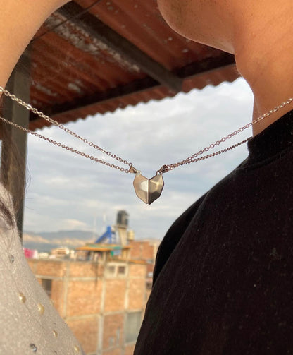 COLLARES MAGNÉTICOS DE IMÁN CORAZÓN